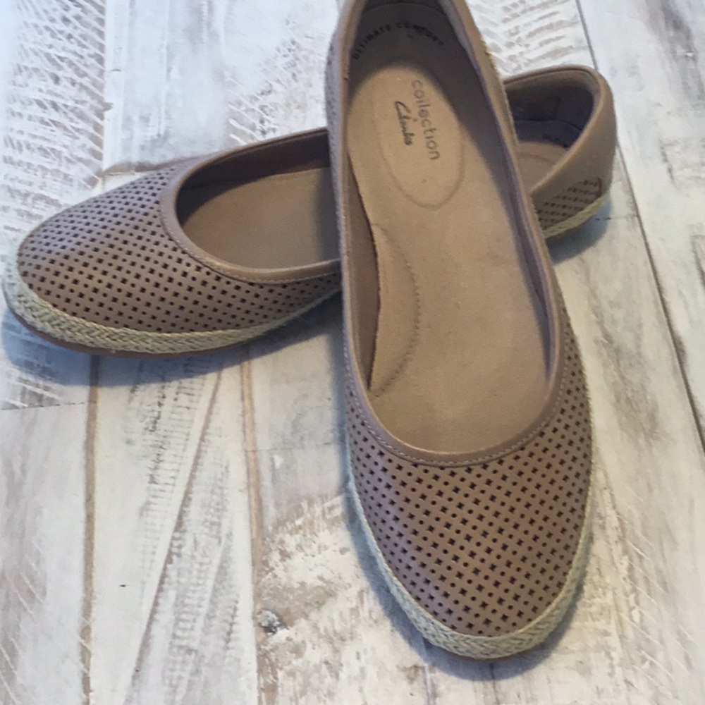 Clarks leather shoes. Free shipping